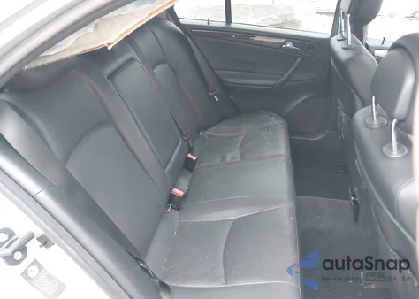 2001 Mercedes-Benz C 240 from USA, damaged, VIN WDBRF61J81F074604